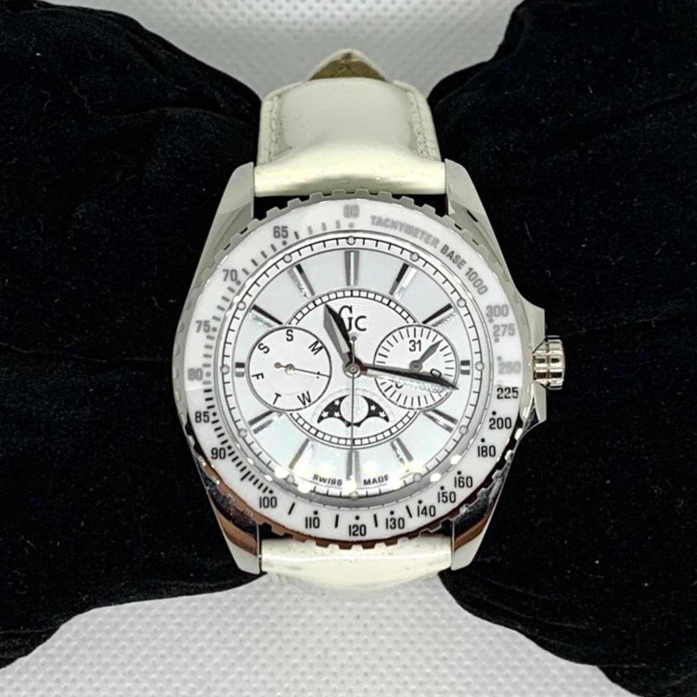 ❤️ Guess GC Gold Silver Moon Phase Watch with White Leather Band